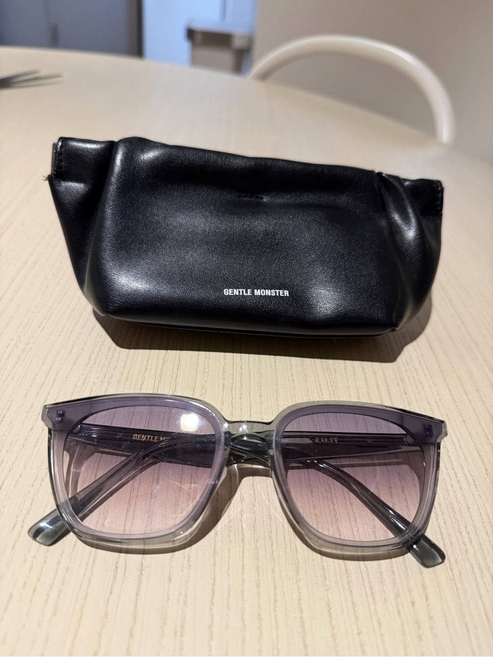 GENTLE MONSTER Translucent Gray Purple Gradient Square Sunglasses